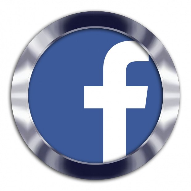 НАП нахлува във Фейсбук, ще затяга търговията