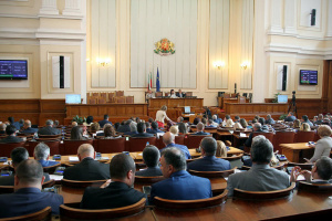 Депутатите се местят в нова пленарна зала, кефът струва 50 милиона лева