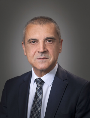 Напусна ни Димитър Арнаудов – секретар на президента по външна политика и бивш български посланик