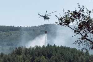 Страховит пожар от 600 хил. хектара и масова евакуация в Австралия