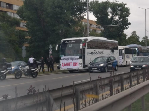 И превозвачите от Плевен се включват в националния протест