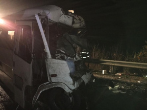 Тежка катастрофа на пътя Бургас-Созопол, турски автобус помете и уби двама души