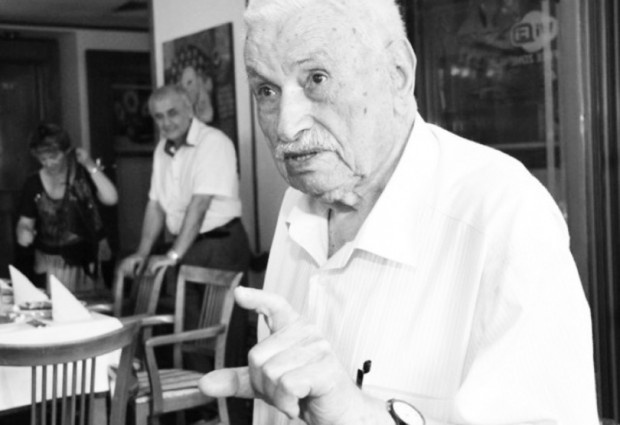 105-годишният дядо Сандо от Пловдив разкри тайната на дълголетието