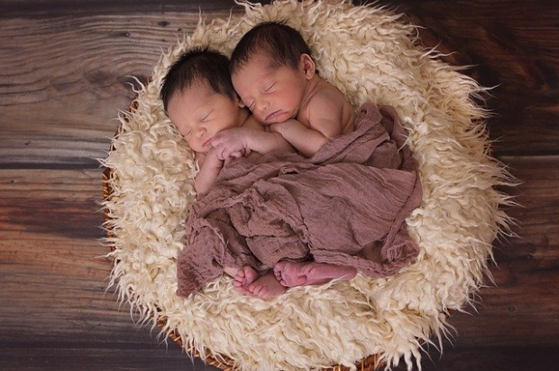 В Деня на влюбените: Три двойки близнаци се родиха в Пловдив