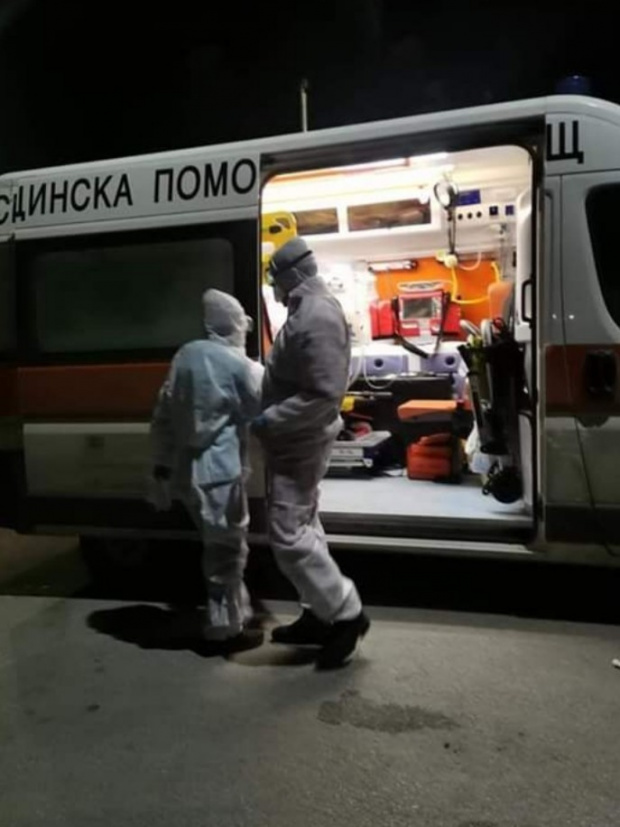 Тираджия донесе коронавируса в Ботевград? Дъщеря му е транспортирана в София