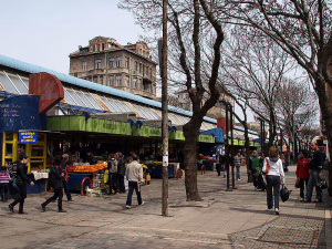 Дезинфекцират Женския пазар в София