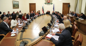 НС обсъжда дали да се обяви извънредно положение в България