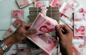 Експертна прогноза: Китайската валута поевтиня, но съвсем скоро ще върне стабилността си