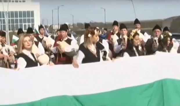 В Бургас отбелязват 3 март с автошествие до Българово