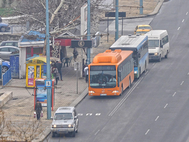 Градският транспорт в София без глоби, контрольорите само ще продават билети