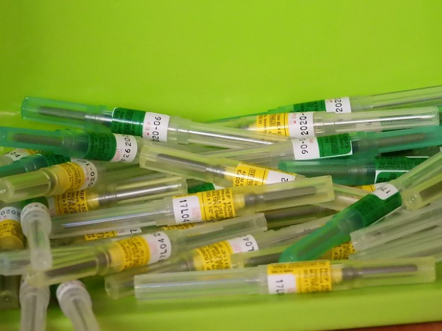 60-годишен почина - пил е антималарийно лекарство срещу коронавирус