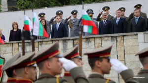 Велико Търново посрещна военния парад за 6 май