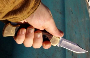 Заплашиха с нож 12-годишен и му взеха последните 80 стотинки в Бургас