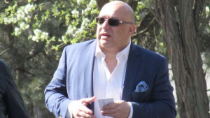 Министърът на младежта и спорта е положителен за коронавирус