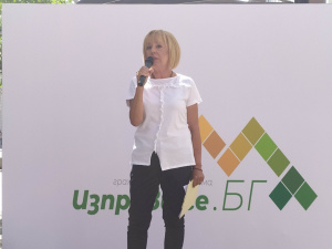 Манолова: Няма да правя партия, само широка анти-Борисов коалиция