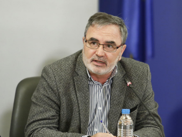 Кунчев: Още няма условия за отмяна на епидемичната обстановка