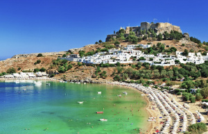 Неприятни вести за почитателите на гръцките плажове: Елините удължиха и затегнаха мерките за туристите