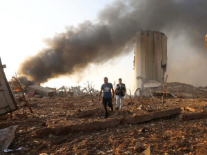 Пристанището в Бейрут отново е обхванато от голям пожар