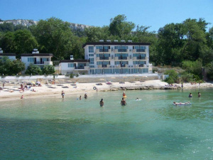 Бг туристите спасиха сезона по Черноморието и много хотели от фалит