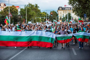 Подкрепа за „Великото народно въстание“ и в Пловдив
