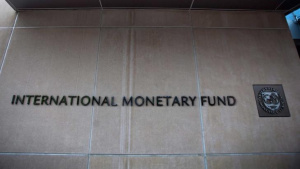 МВФ: Икономическата ситуация във времената на пандемията остава несигурна, но вече не е толкова черна
