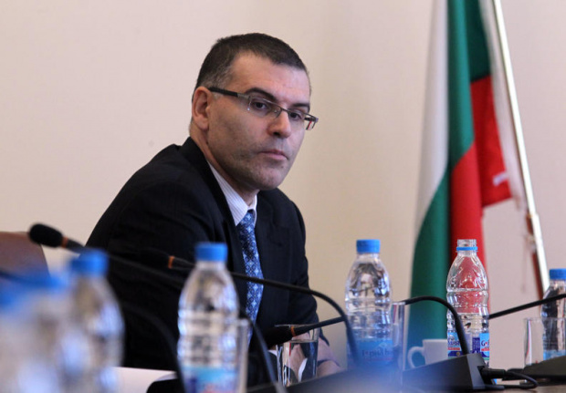 Симеон Дянков: В България пари се дават, чак когато даден бранш излезе да протестира