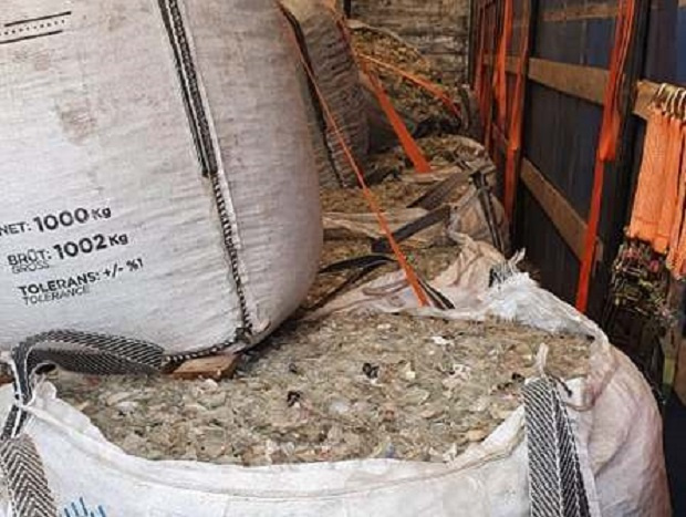 МОСВ и агенция „Митници“ спряха незаконен внос на отпадъци в Разград