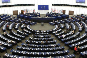 Евродепутатите гласуват резолюцията за България