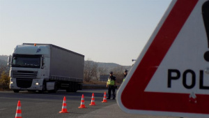 Пътна полиция започва акция „Камиони и автобуси“