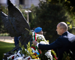 Тържествено отбелязване на Деня на военния парашутист от Българската армия