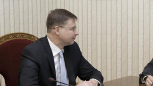 ЕК: Минималната заплата трябва да е справедлива, разликата между България и Люксембург е 1:3