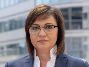 Нинова за изказвнето на Бориов: Уверихте ли се, че добавките към пенсиите са купуване на гласове?