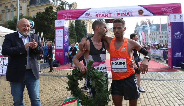 Двама атлети на първо място в София маратон