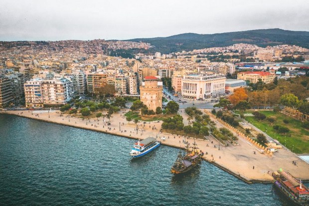Кметът на Солун иска пълен блокаж на града: В състояние на война сме