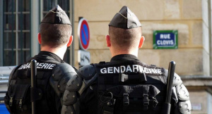 Трагедия във Франция - мъж уби трима полицаи и рани тежко четвърти