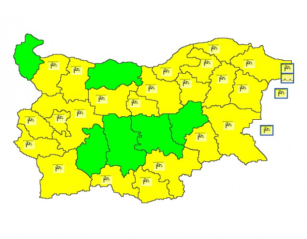 Затоплянето продължава, жълт код за силен вятър в почти цяла България