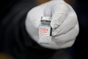 Проучване: Едва 34% от българите смятат, че ваксините са безопасни
