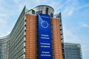 Брюксел вдига меркина на нас и още 23 държави заради правилата в телекомуникациите