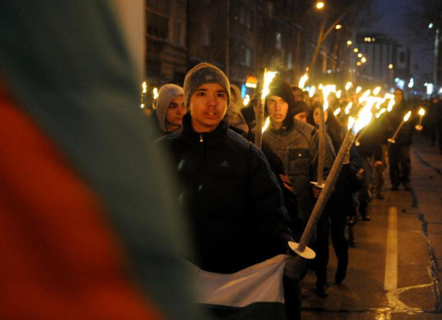 Луковмарш и антифашистко шествие в София. Фандъкова го прекрати със заповед