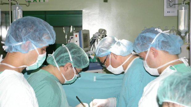 В  "Александровска" бе извършена първата бъбречна трансплантация за 2021 година