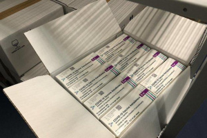 ЕК: Ваксини на AstraZeneca няма да напускат ЕС докато компанията не навакса забавените бройки