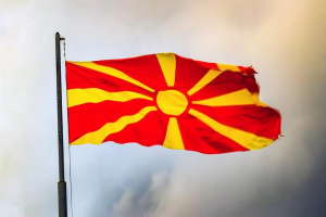 Наш дипломат е задържан в Северна Македония
