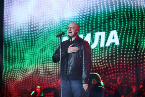 Напук на пандемията: Слави организира концерт в Арена Армеец (ВИДЕО)