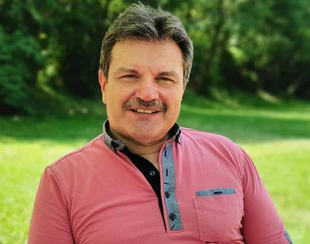 Александър Симидчиев е кандидат-депутат от Демократична България