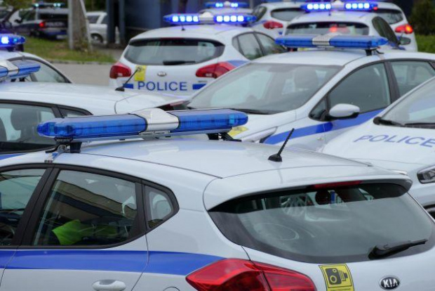 Полицаи ще охраняват COVID-секциите