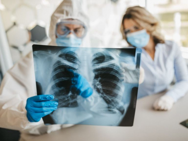 Учени в Турция създадоха хапче Рибавирин срещу мутациите на COVID-19