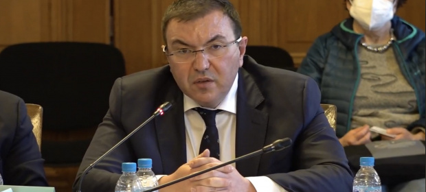 Ангелов: Решението за преговори за доставка на руската ваксина е незаконно