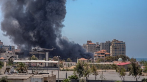Над 100 бомби изстреля израелската армия по цели на Хамас