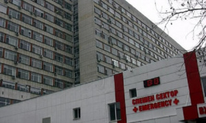 Мъж чу тежка диагноза в УМБАЛ "Св. Георги" и предпочете да се метне от 9-ия етаж на болницата