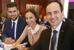 Евродепутатите от ГЕРБ/СДС с писмо до ЕК и ЕП: Служебният кабинет е репресивен,  действа като комунистическа полиция